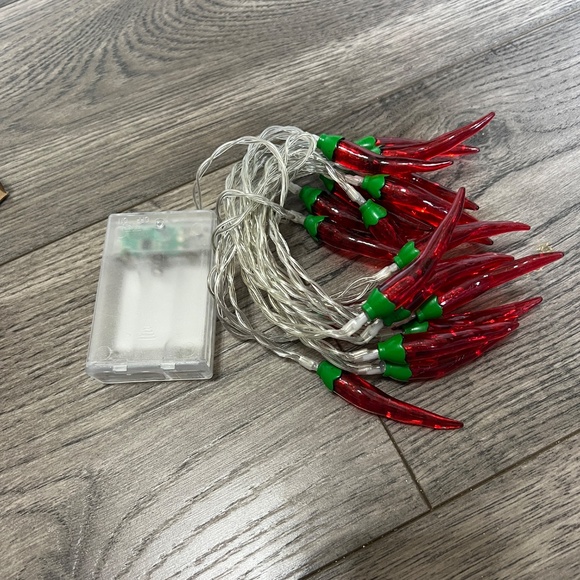 Chili Pepper String Lights NIB - Picture 1 of 3